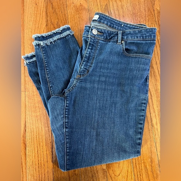 Made & Loved Loft Curvy Skinny Slim Blue Jeans Raw Hem Women’s 14 waist 32 - Picture 10 of 10